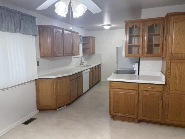 15435 Bainbridge Street – photo 3