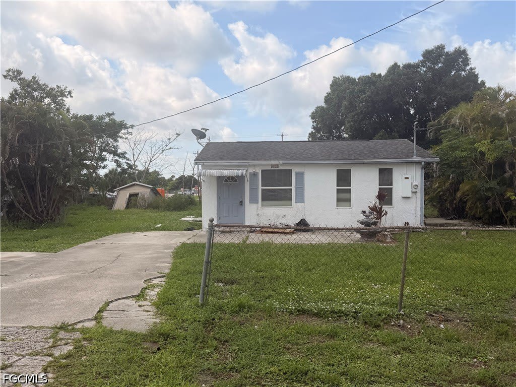 8110 Howell Avenue – photo 1
