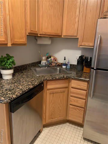 15 E KIRBY ST – photo 4