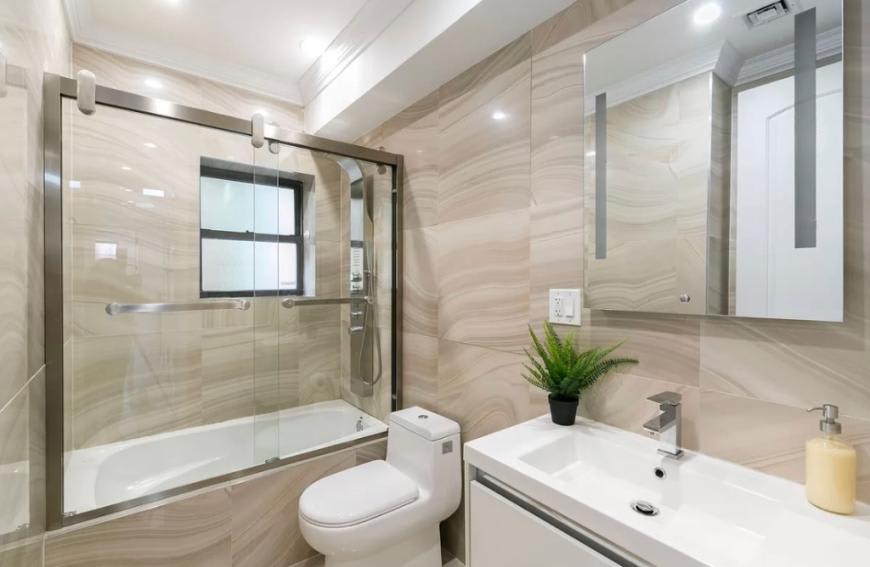 578 Quincy Street – photo 4