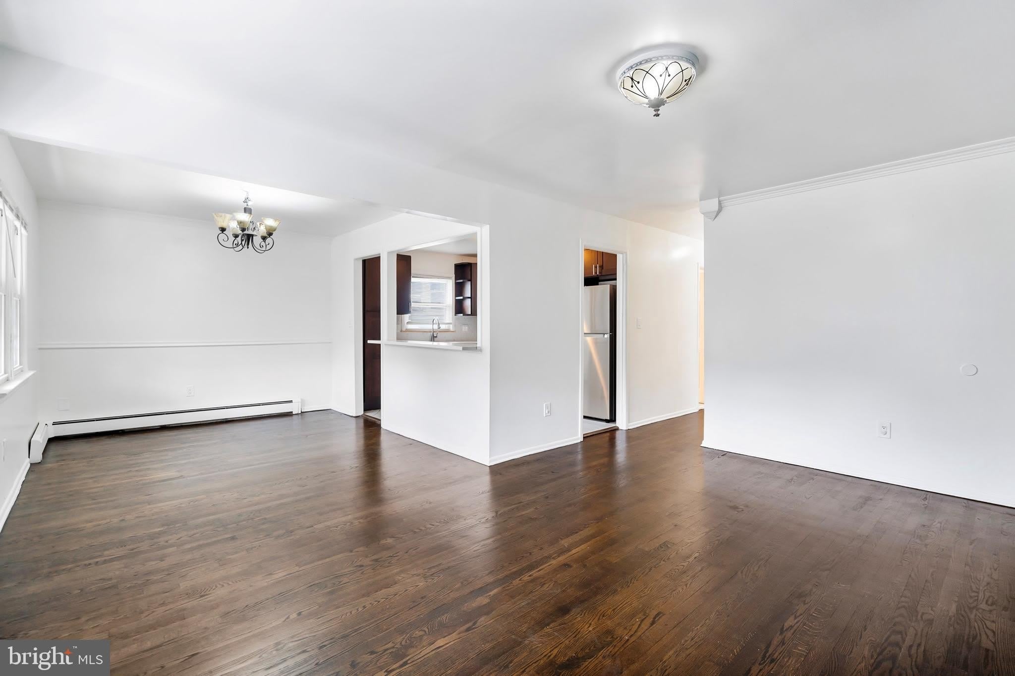 511 JACKSON Avenue – photo 5