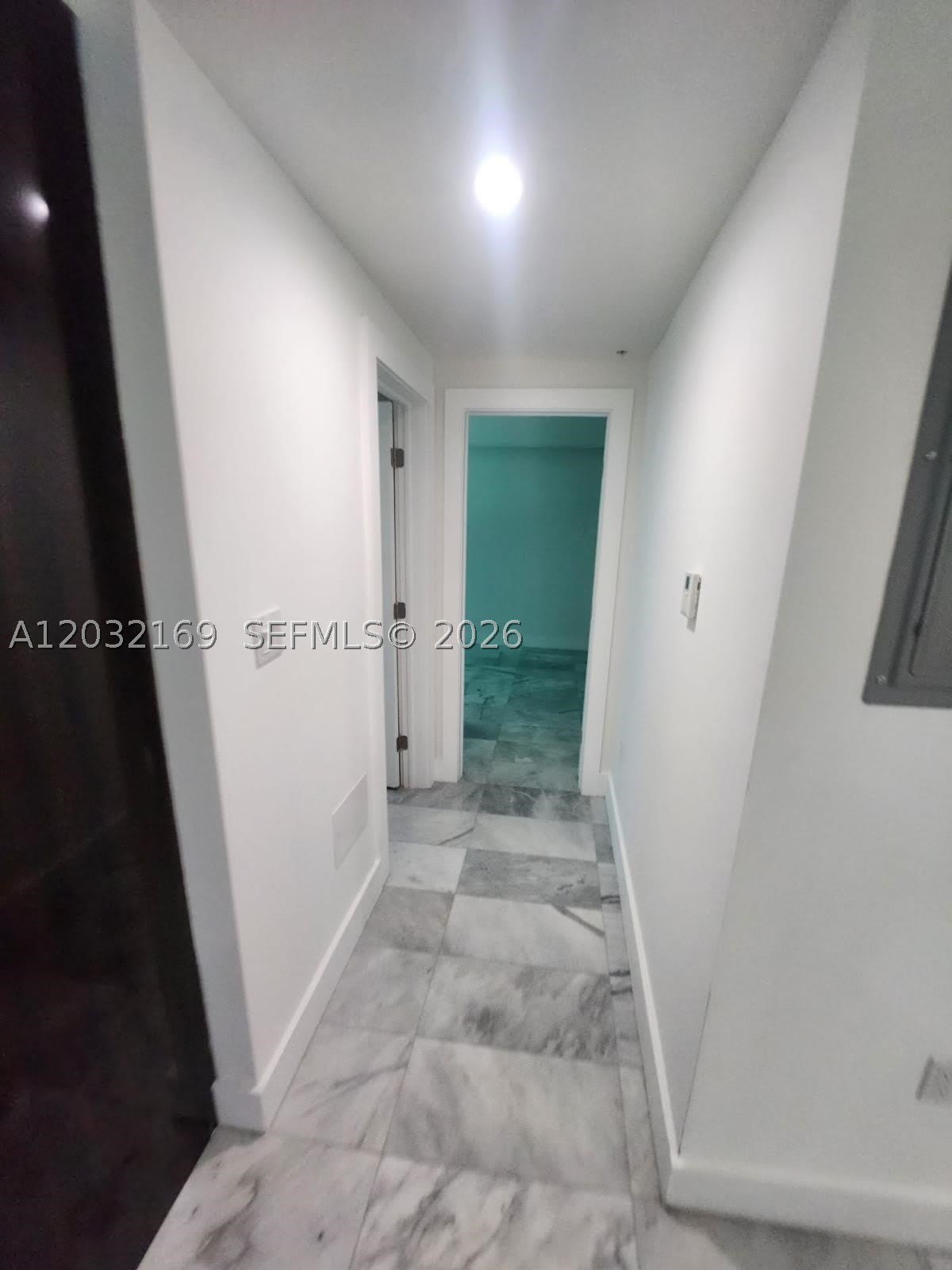 South Beach Luxury Apartments – photo 4