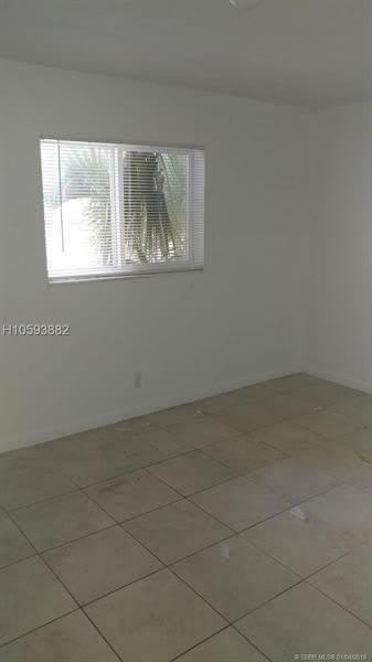 5649 NW 28th Street – photo 2