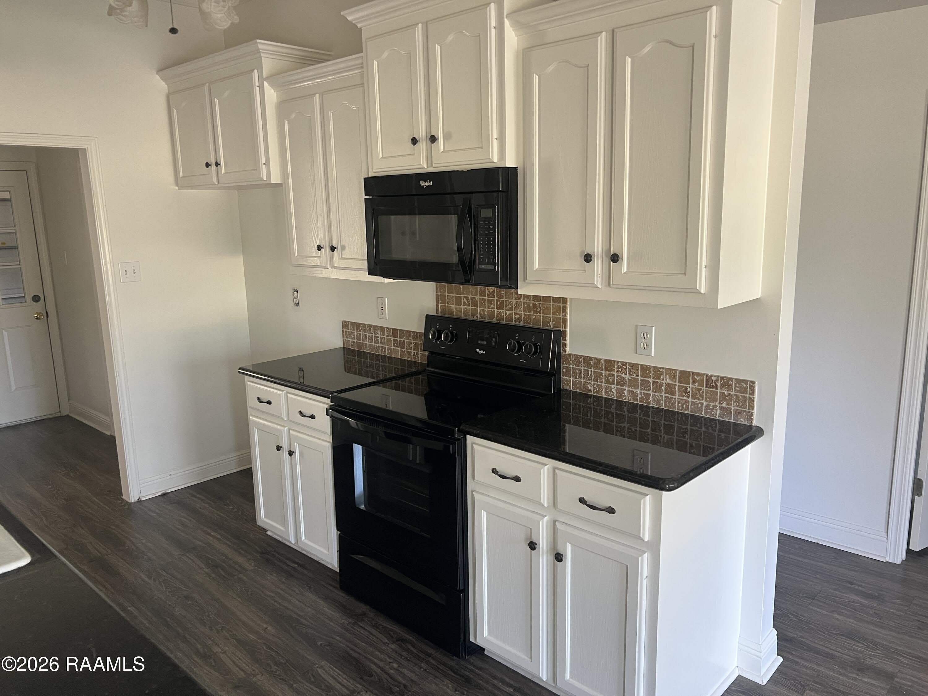 136 Pinnacle Drive – photo 4