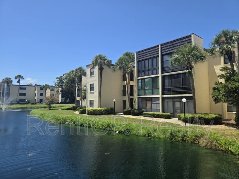 14255 Rosemary Lane – photo 1