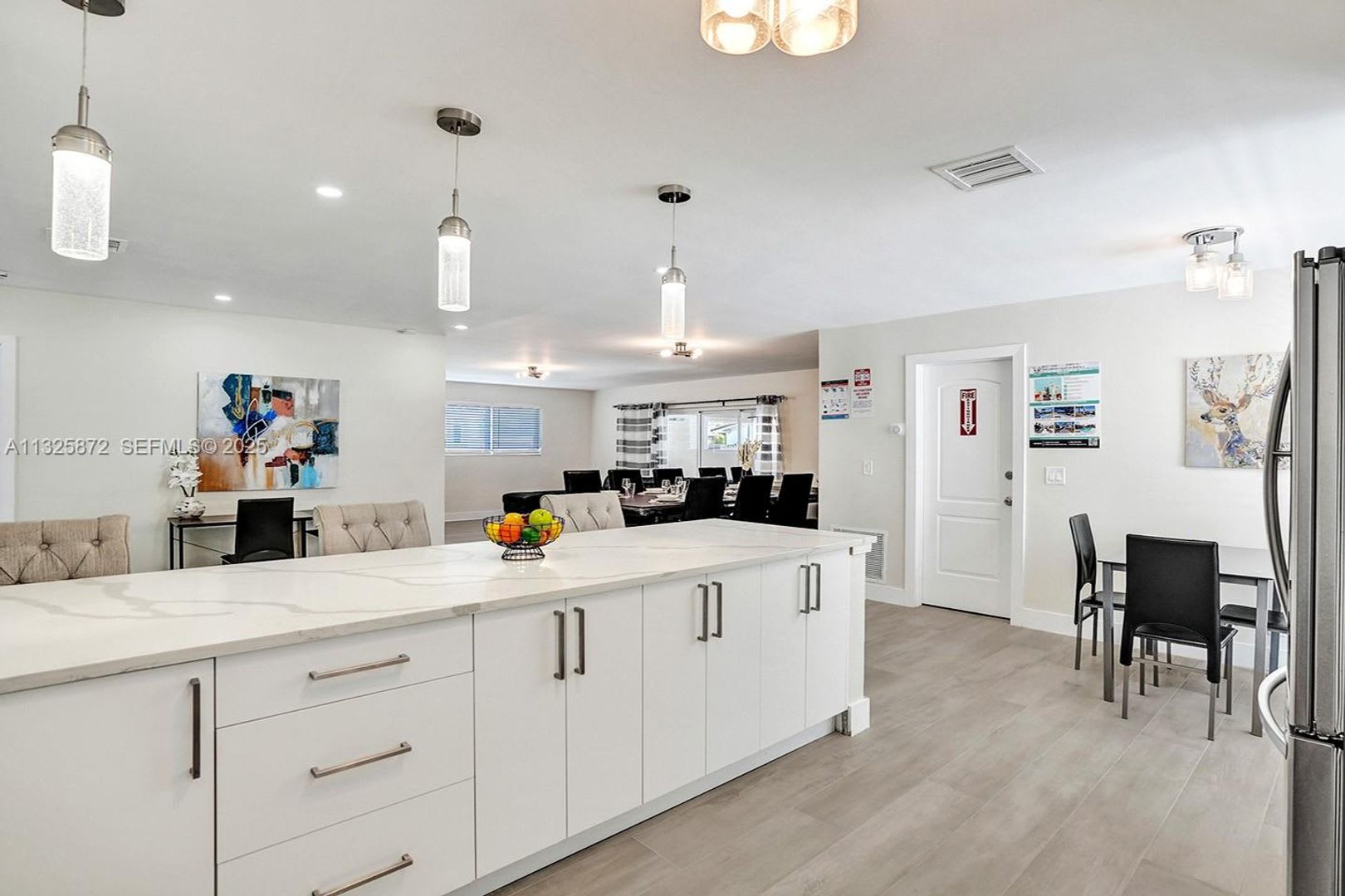 1018 Adams Street, Hollywood, FL 33019 – photo 4