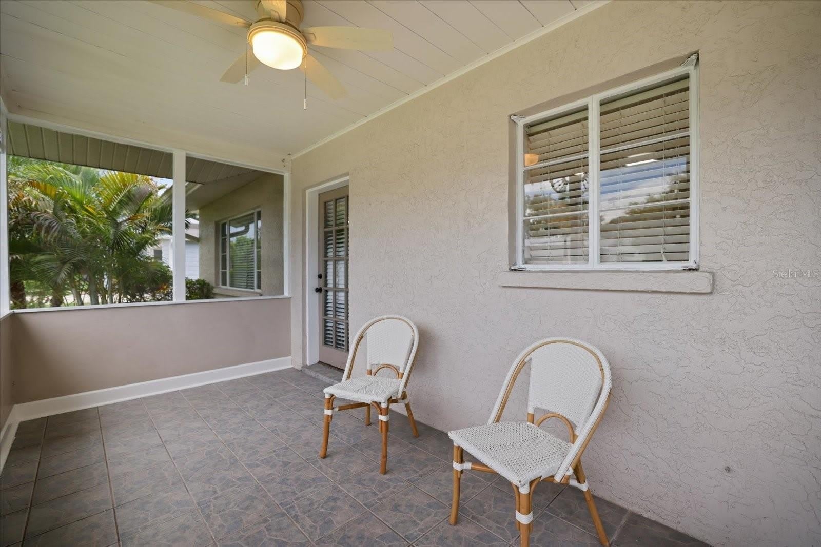 2126 HYDE PARK Street – photo 4
