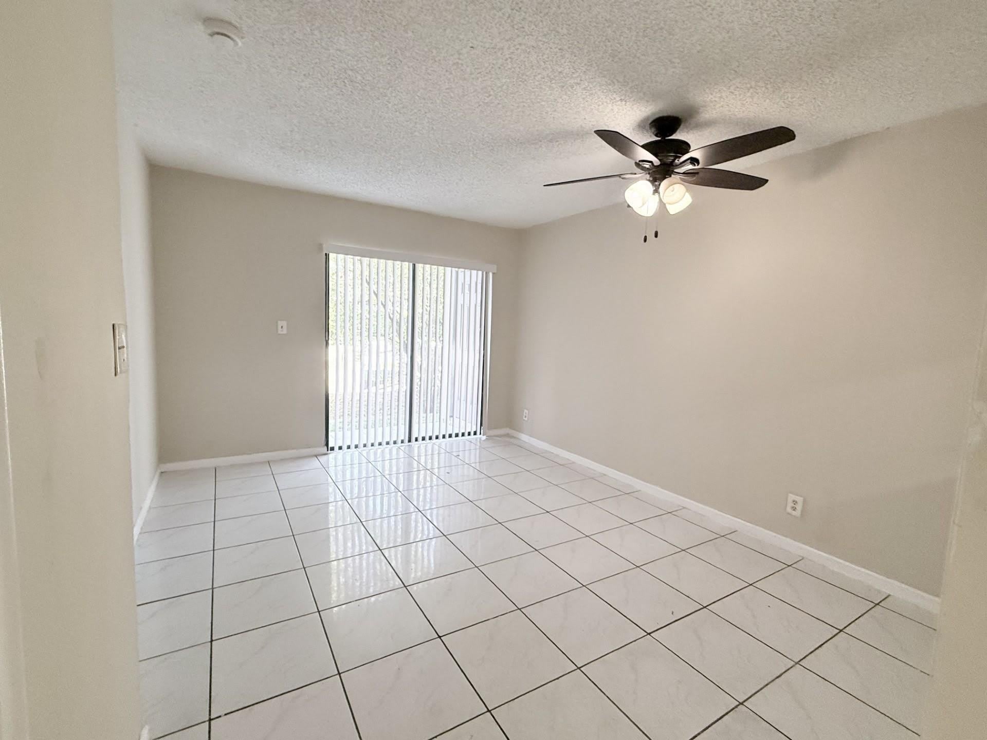 11638 NW 23rd Court – photo 3