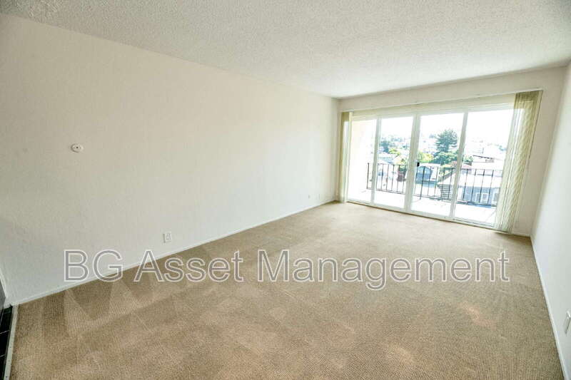 480 Crescent Street – photo 2