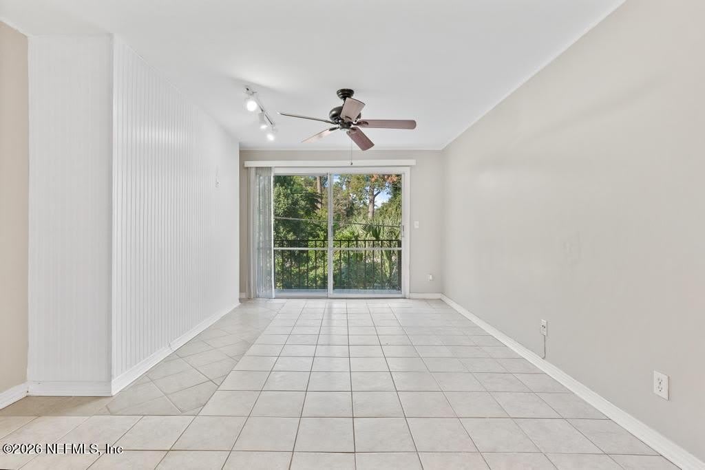 1618 El Camino Road – photo 5