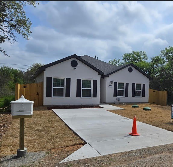 3513 Tomahawk Drive – photo 1