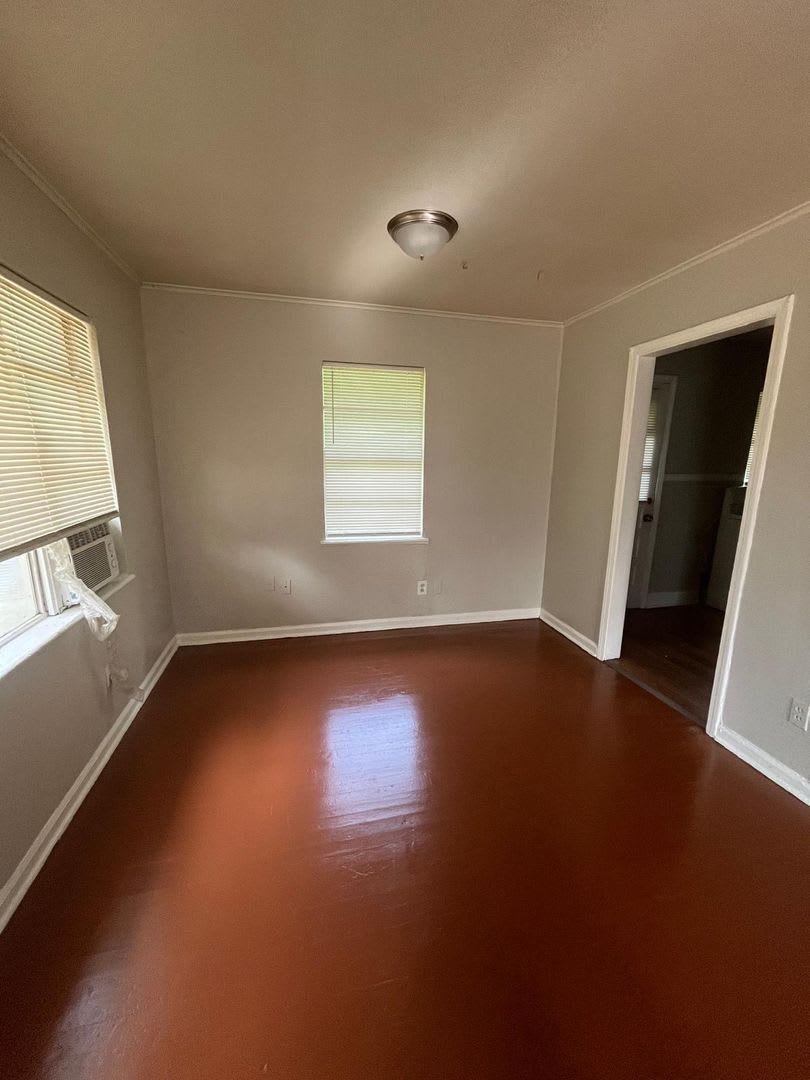 2225 Riley Ave – photo 4