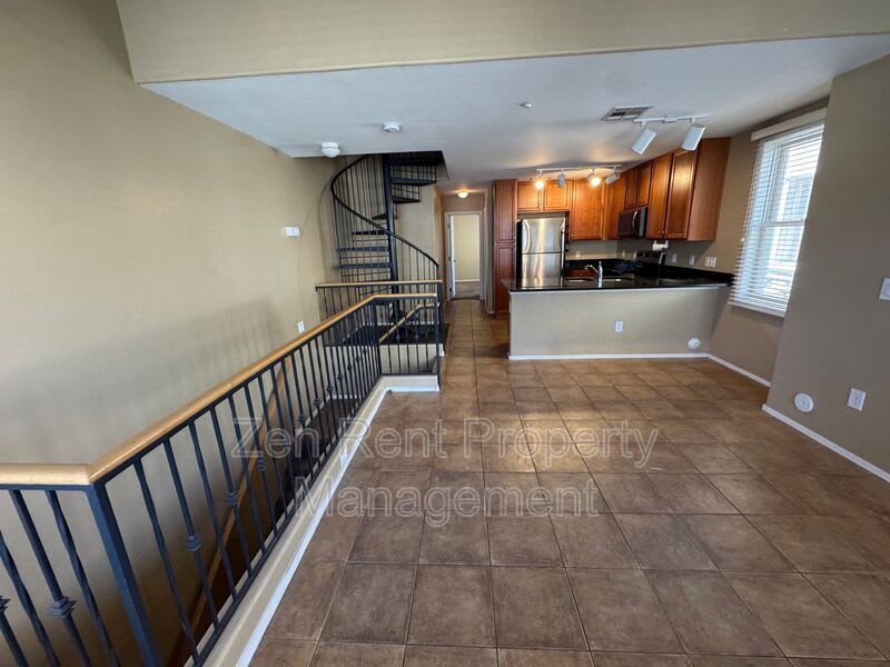 4062 E Windsor Drive – photo 5