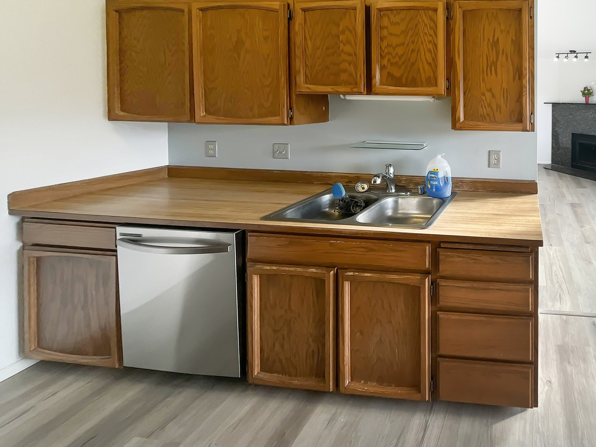 221 McCarrey Street – photo 3