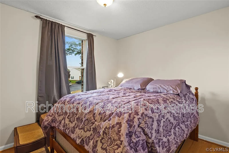 4968 Finnegan Court – photo 2