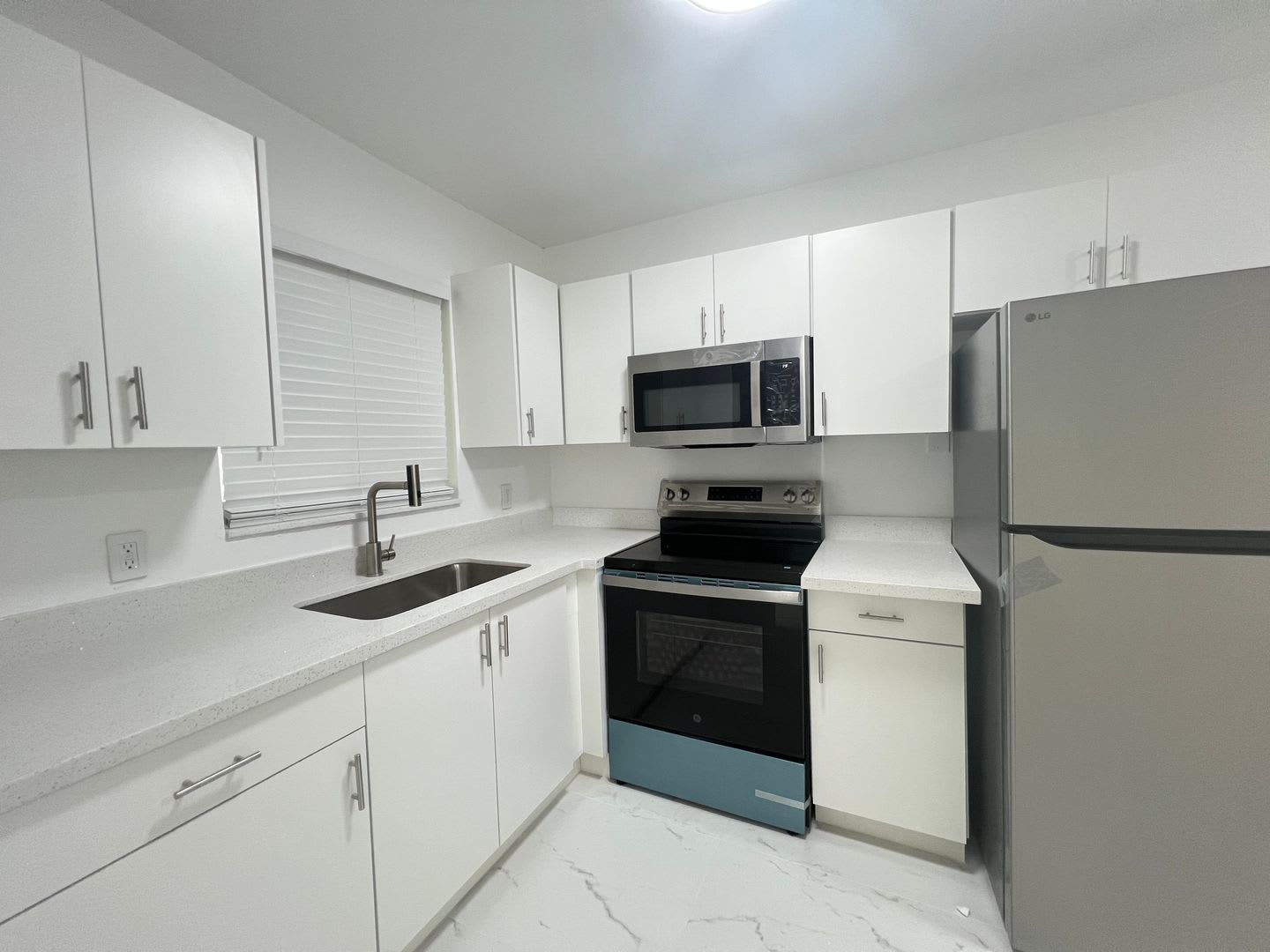 Newly Renovated Units Available Now! – photo 2