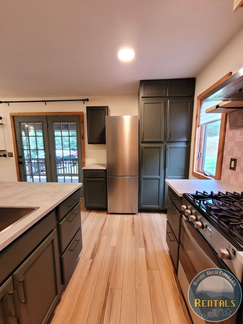 Beautiful 1 Bedroom Home With A Loft – photo 5