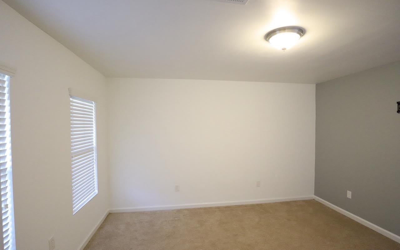 1517 Crafton Way – photo 2