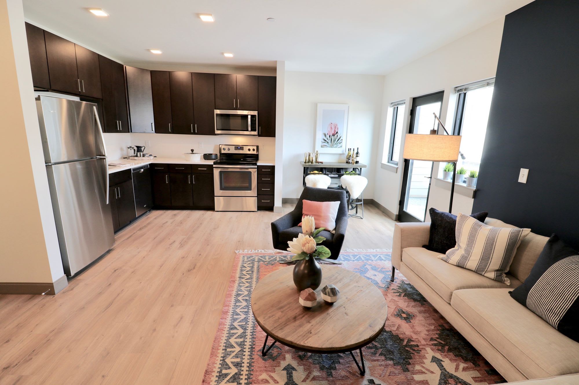 81 Arch – photo 5