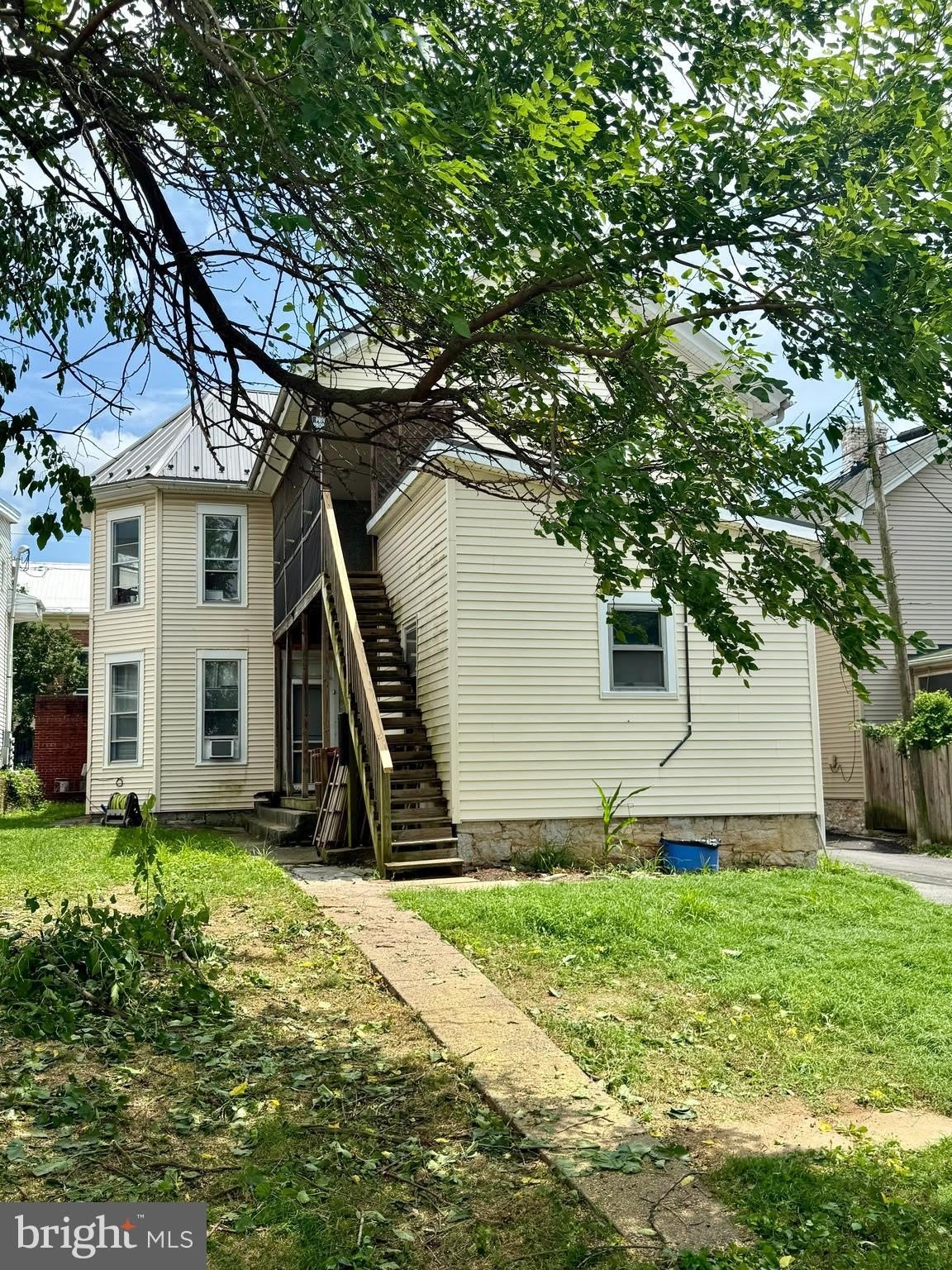 23 S CARLISLE Street – photo 2