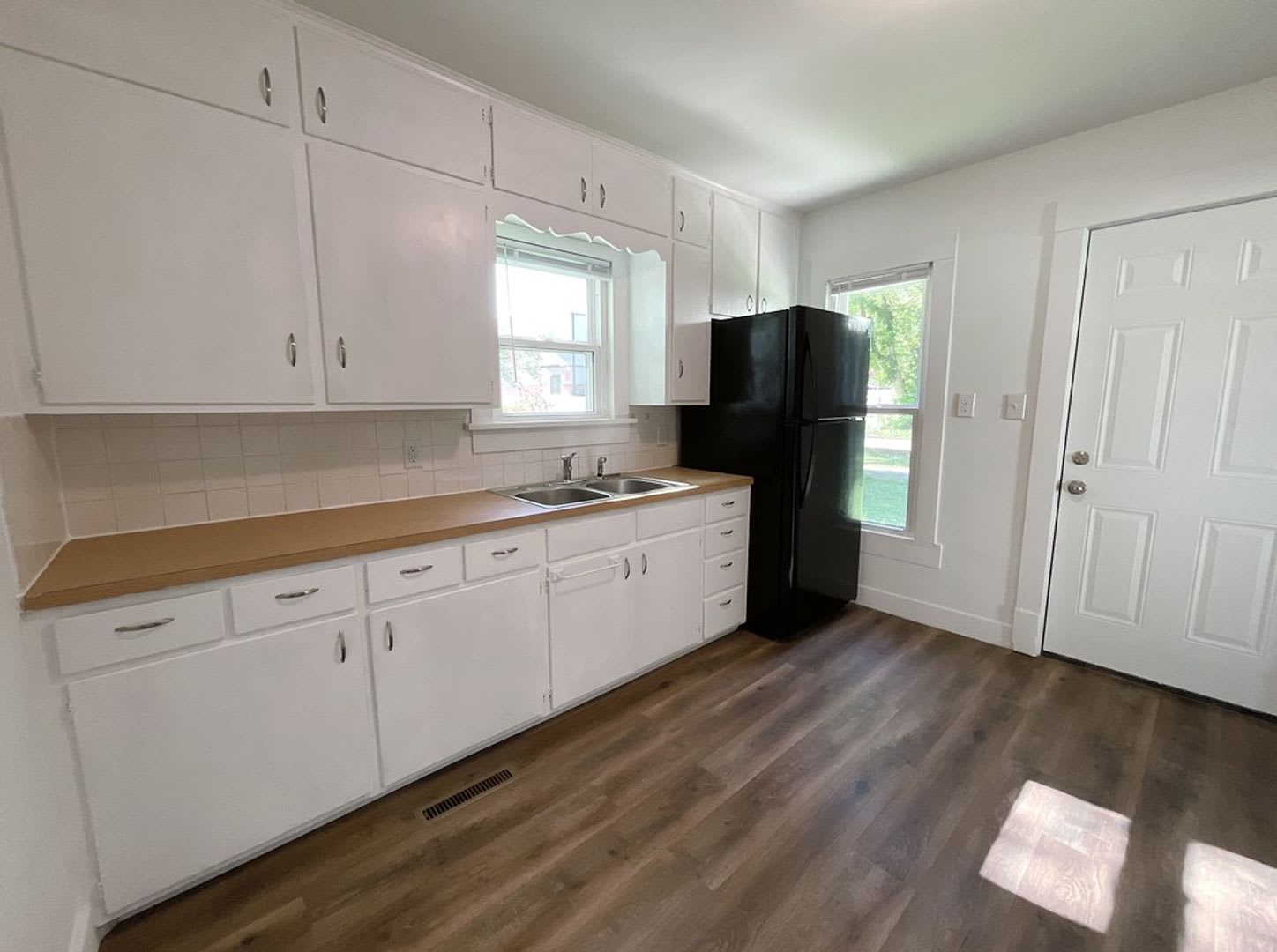 LEASING – photo 4