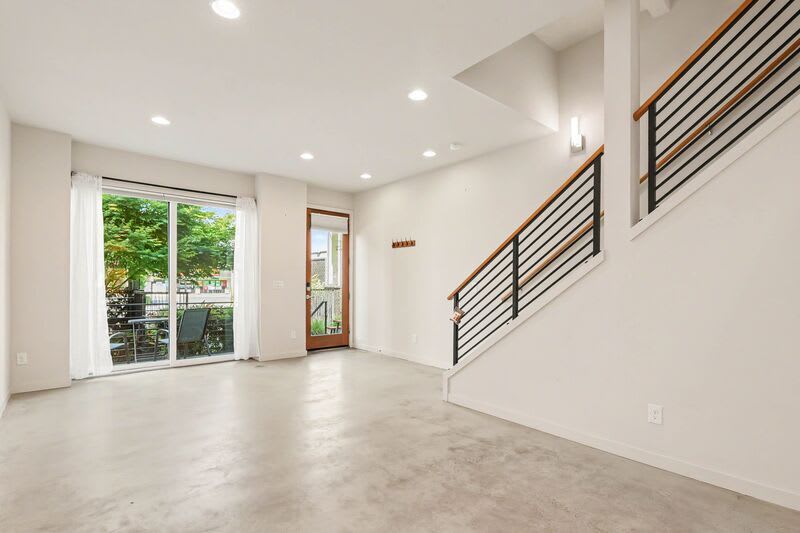 3810 California Ave Sw – photo 5