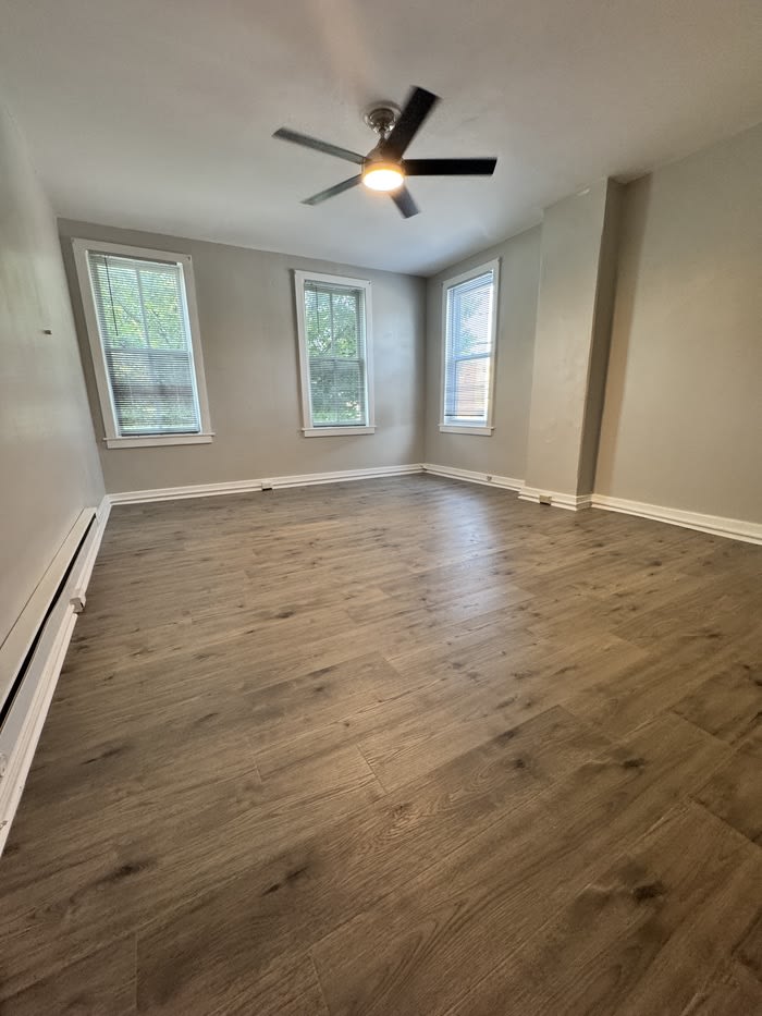 82 West Main Street – photo 3