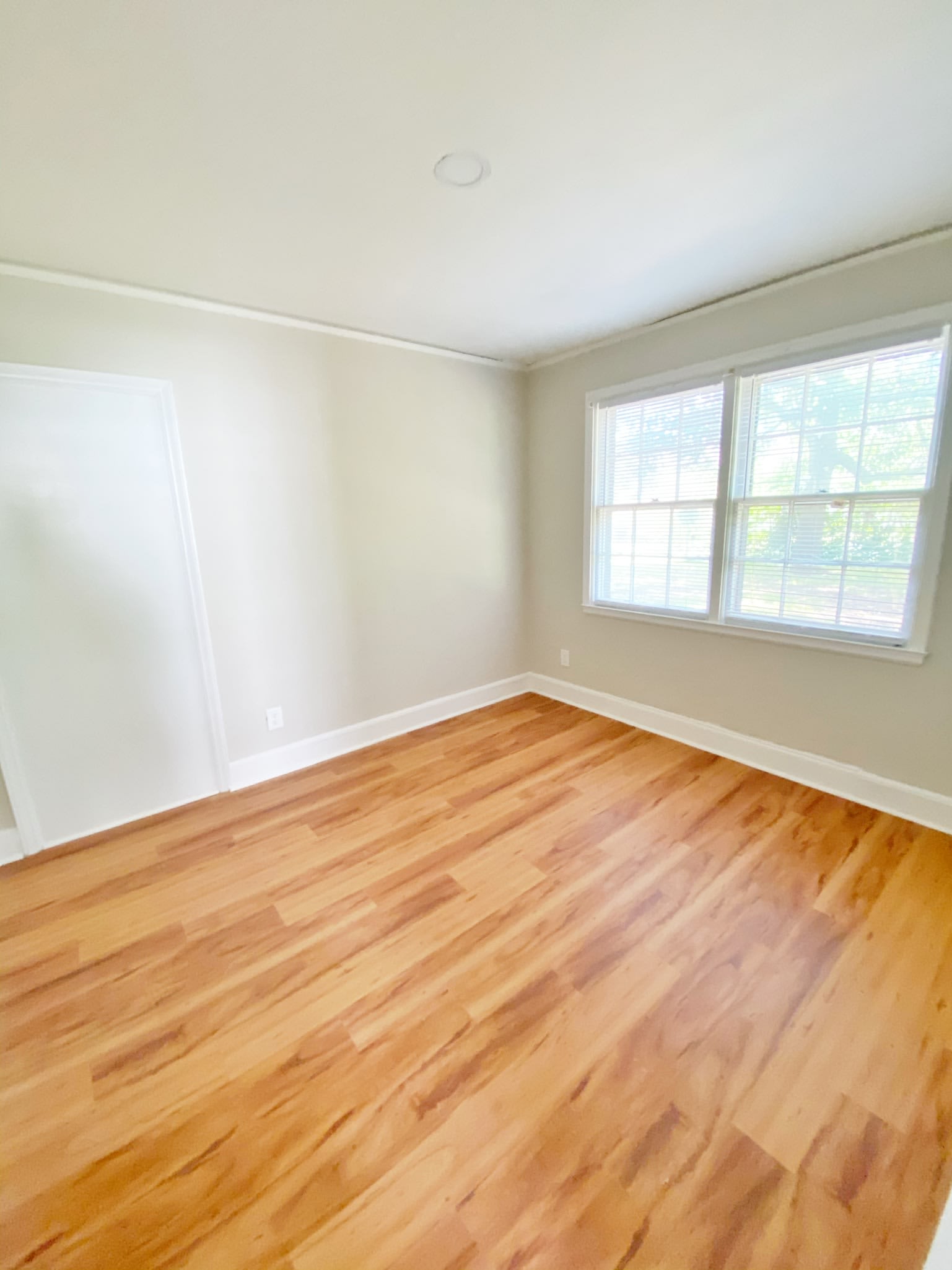 306 North Ireland Street – photo 4