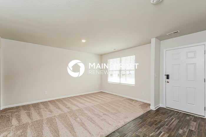 489 Turning Lake Drive – photo 4