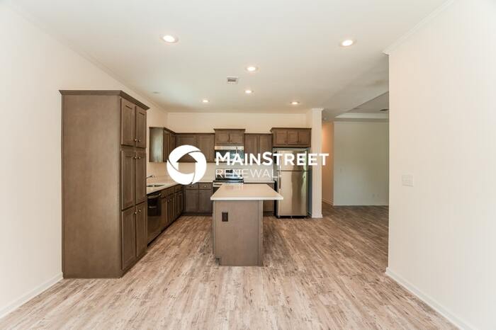 851 17th Avenue South – photo 3