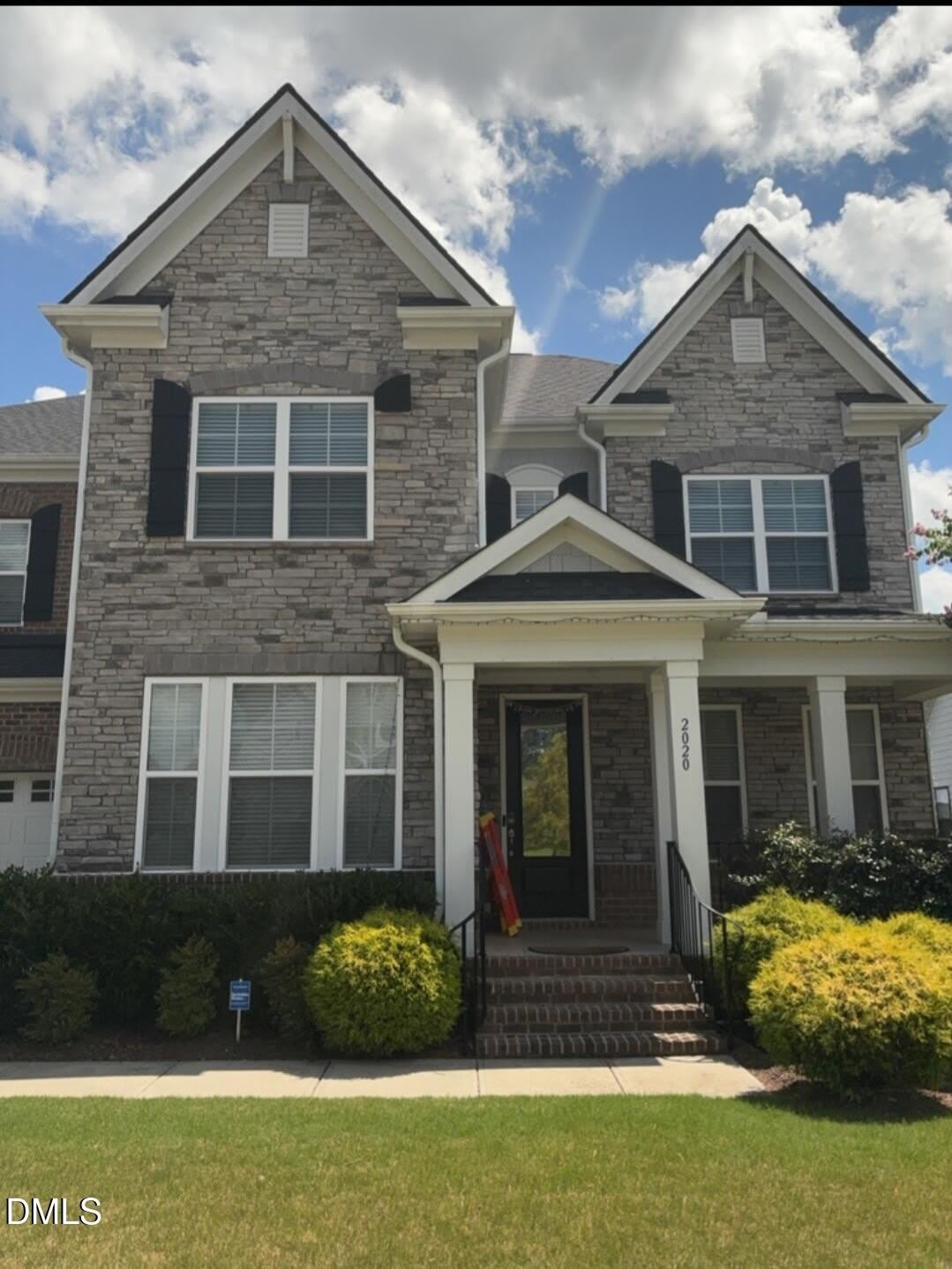 2020 Edens Ridge Avenue – photo 1