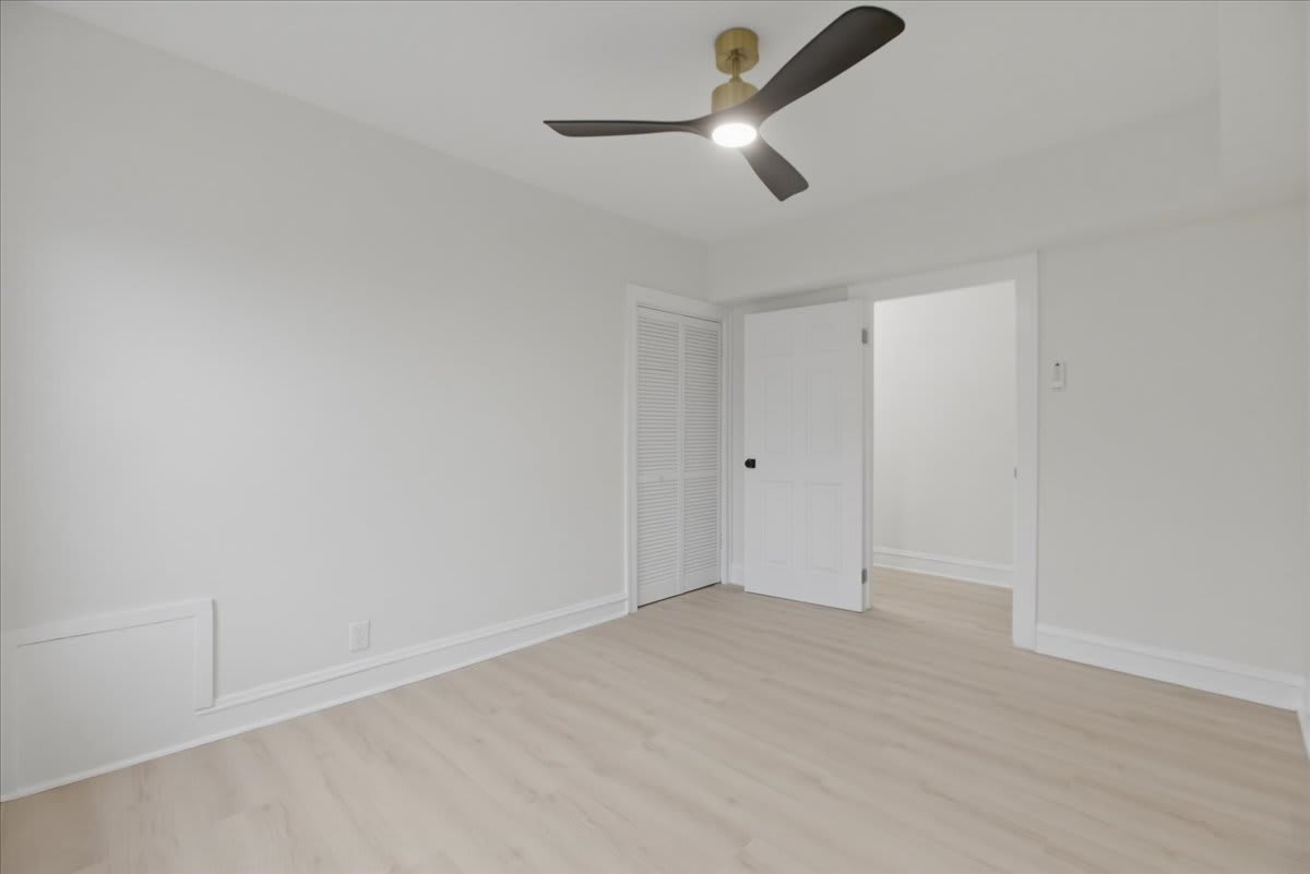 4004 North Bell Avenue – photo 2