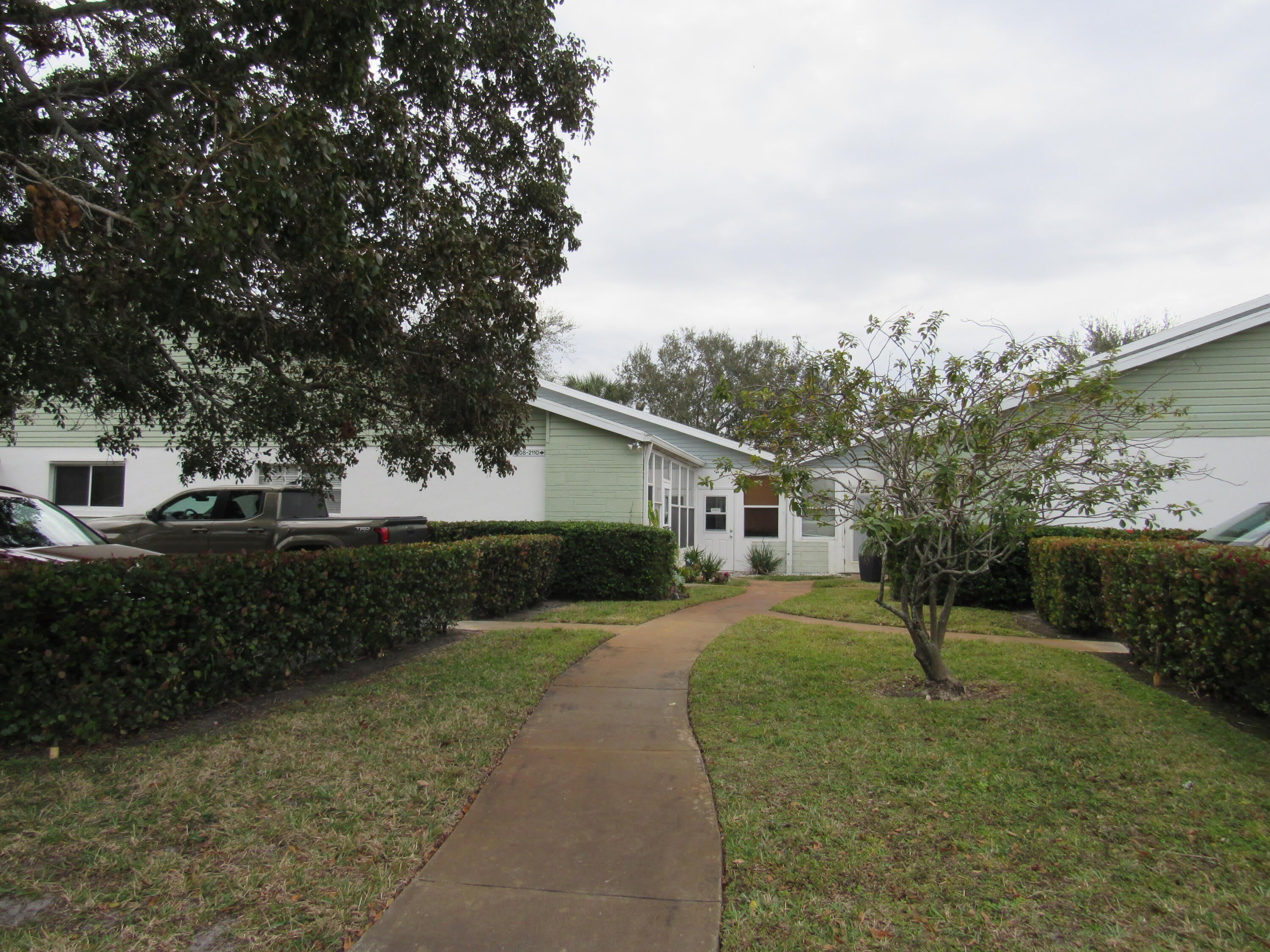 2110 Se Edler Drive – photo 2