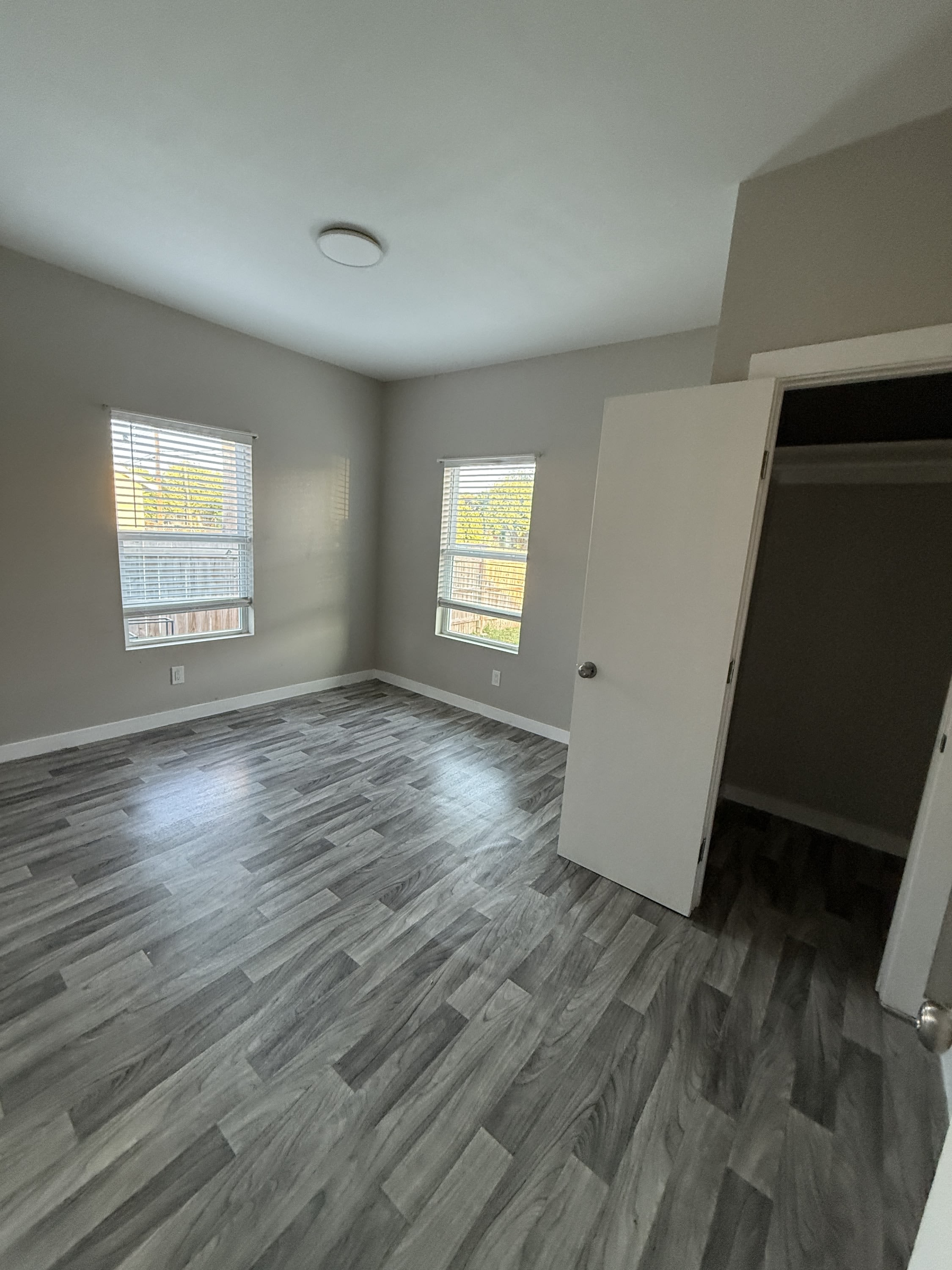 1133 South Brownlee Boulevard – photo 4