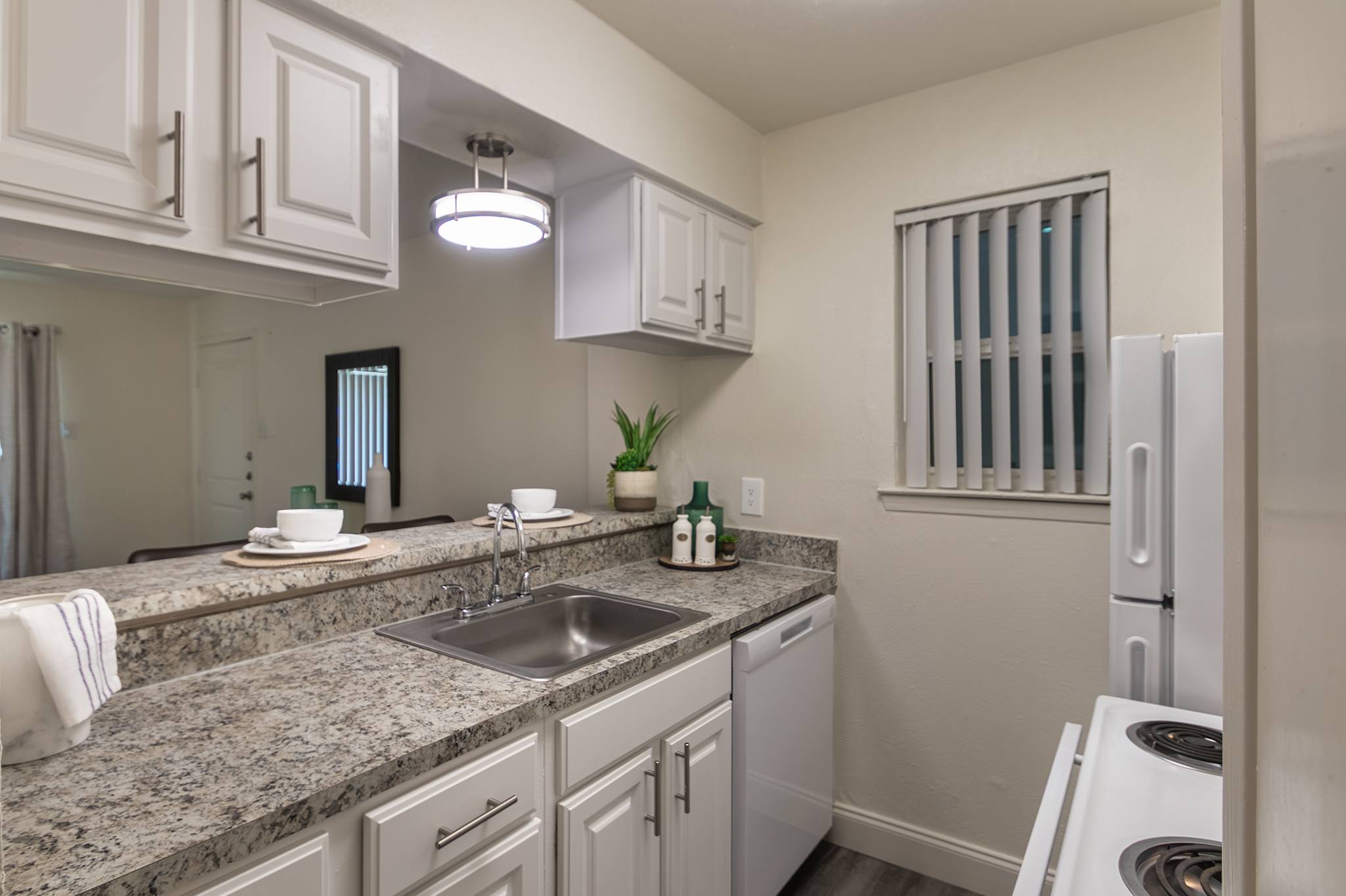 The Summit at Midtown – photo 4