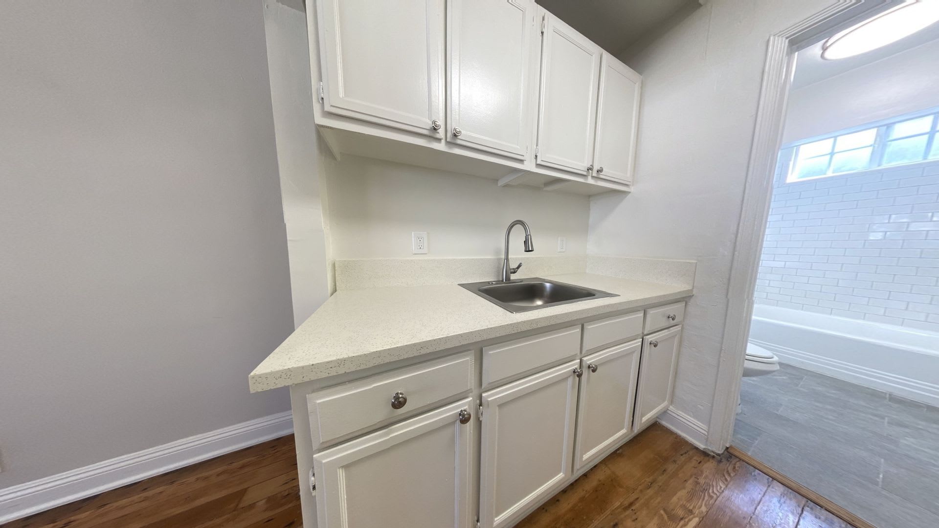 Adams Apartments... Beautiful Studio Apartment available! $500 LOOK & LEASE! CALL NOW! – photo 5