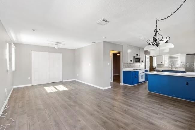 5318 17TH Street W – photo 2
