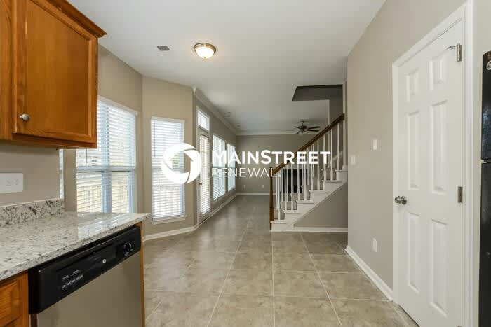 7838 Ambleside Drive – photo 5
