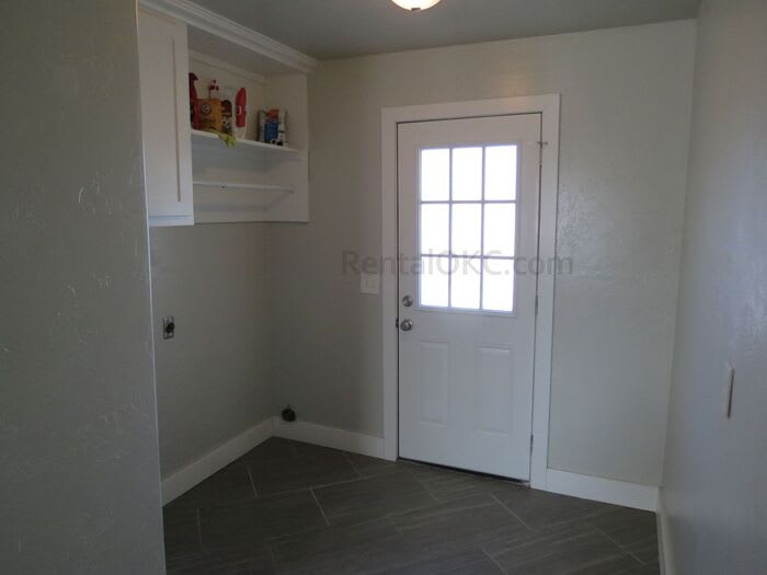 5320 North Drexel Boulevard – photo 1