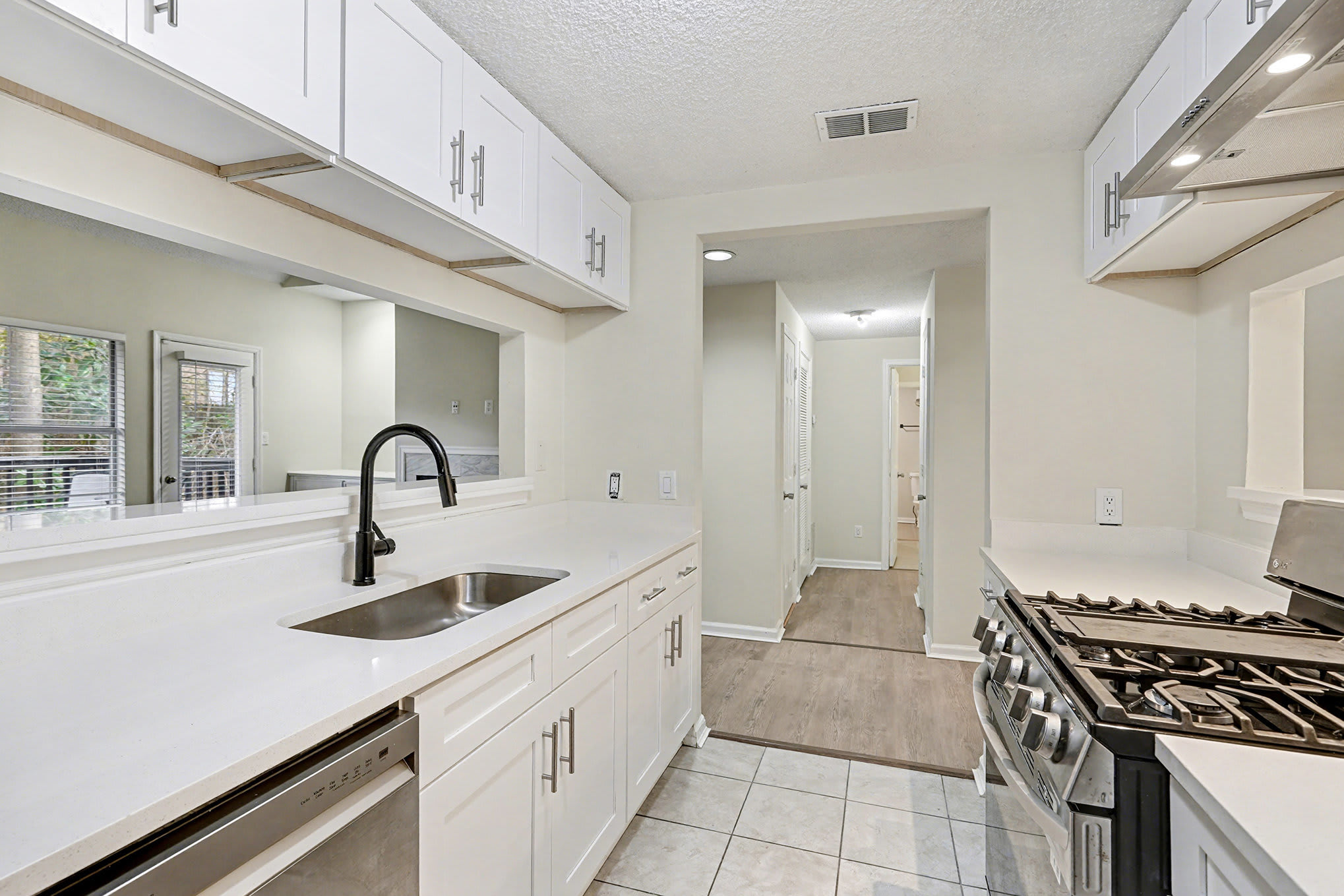 106 Ivy Green Lane Southeast – photo 4