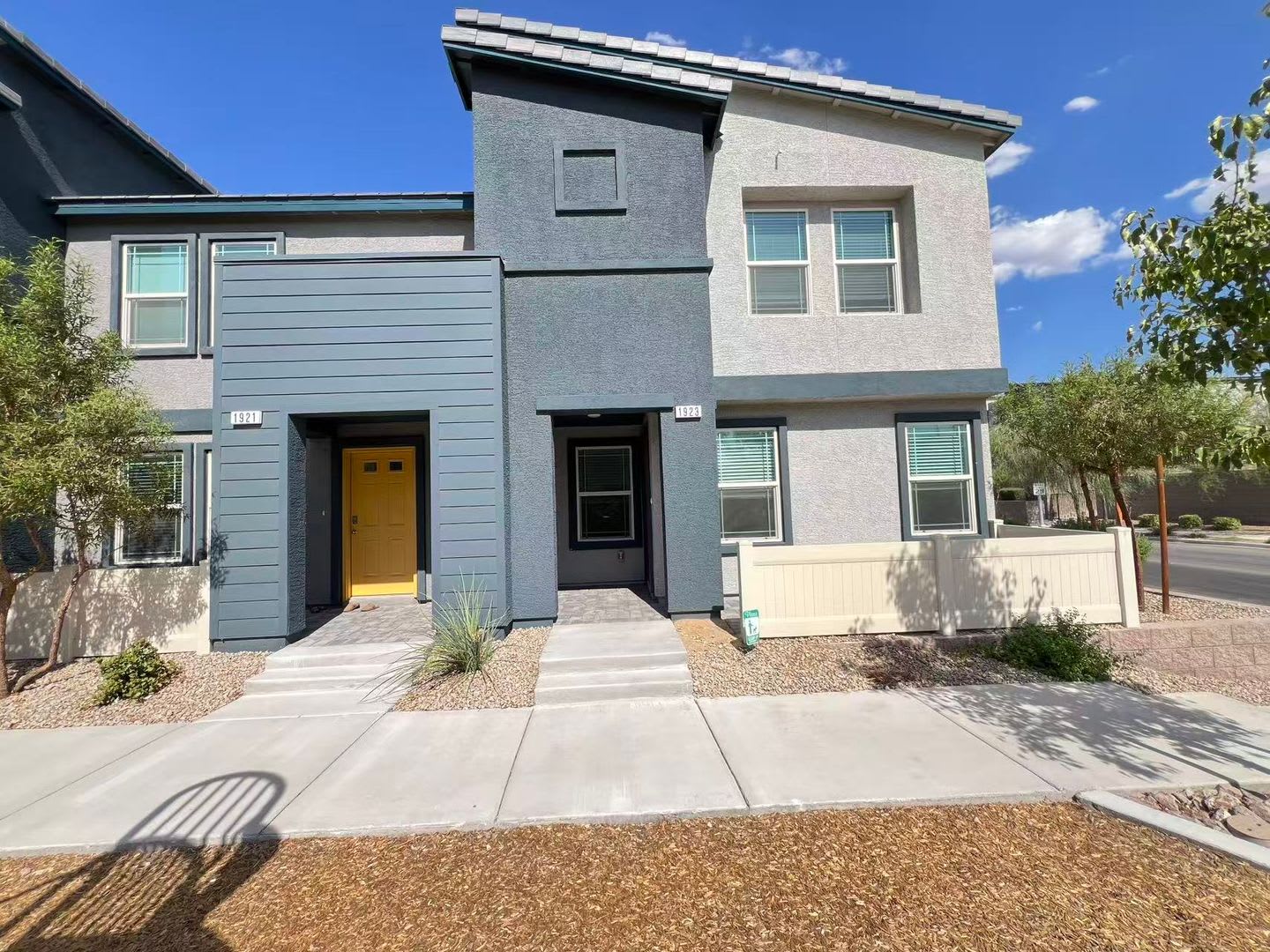 Modern, move-in ready, and built in 2024 – photo 1
