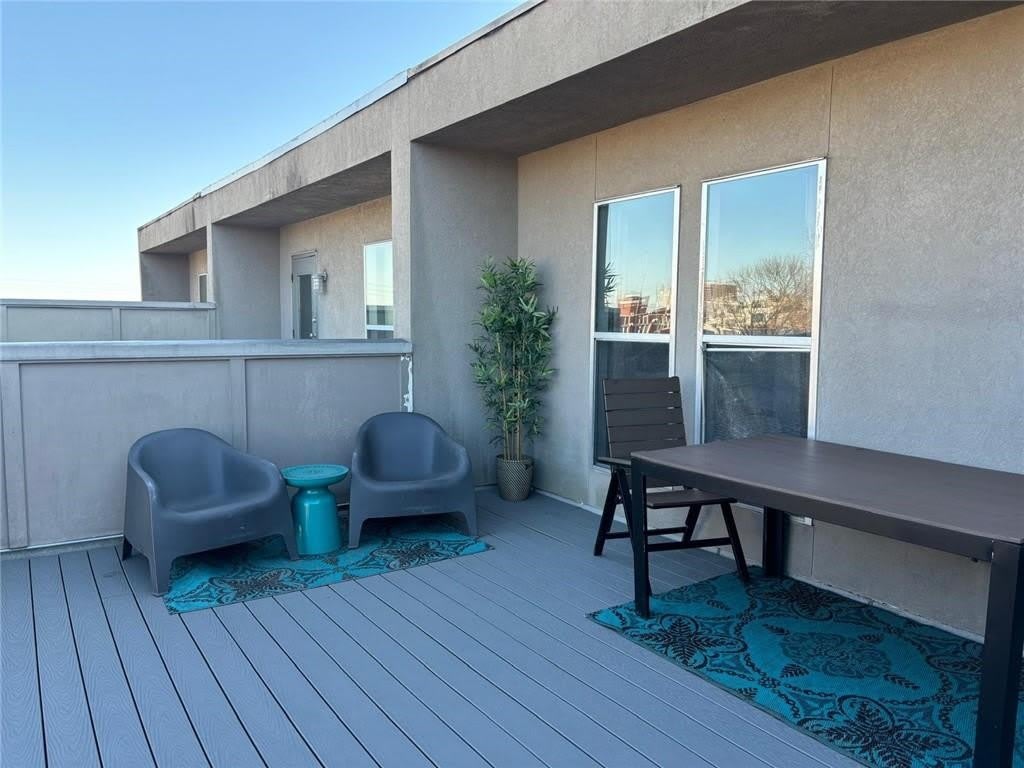 238 Walker Street SW – photo 2