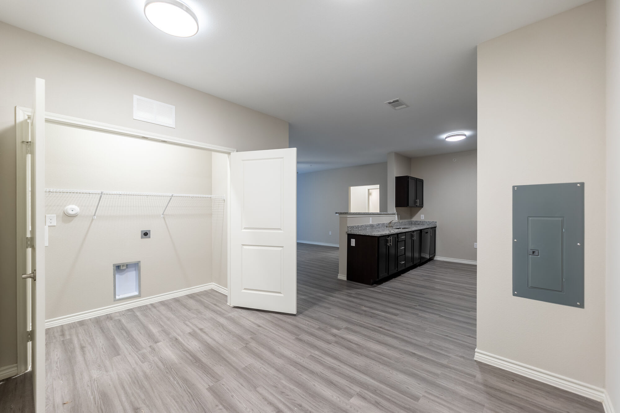 Patriot Pointe Apartments – photo 2