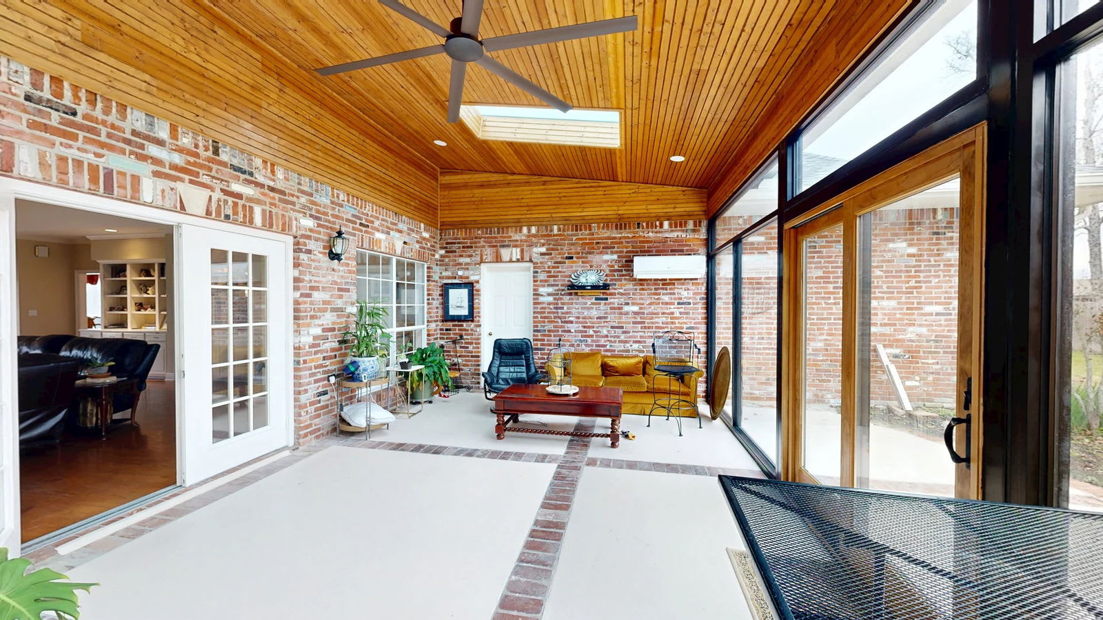 904 Belle Arbes Street – photo 5