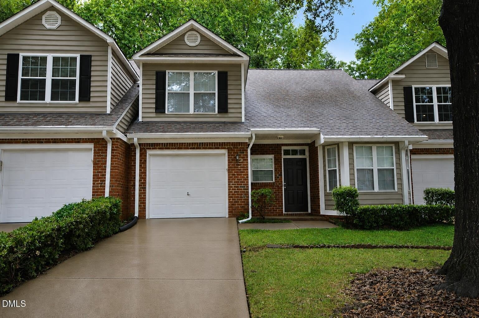 3319 Philmont Drive – photo 1