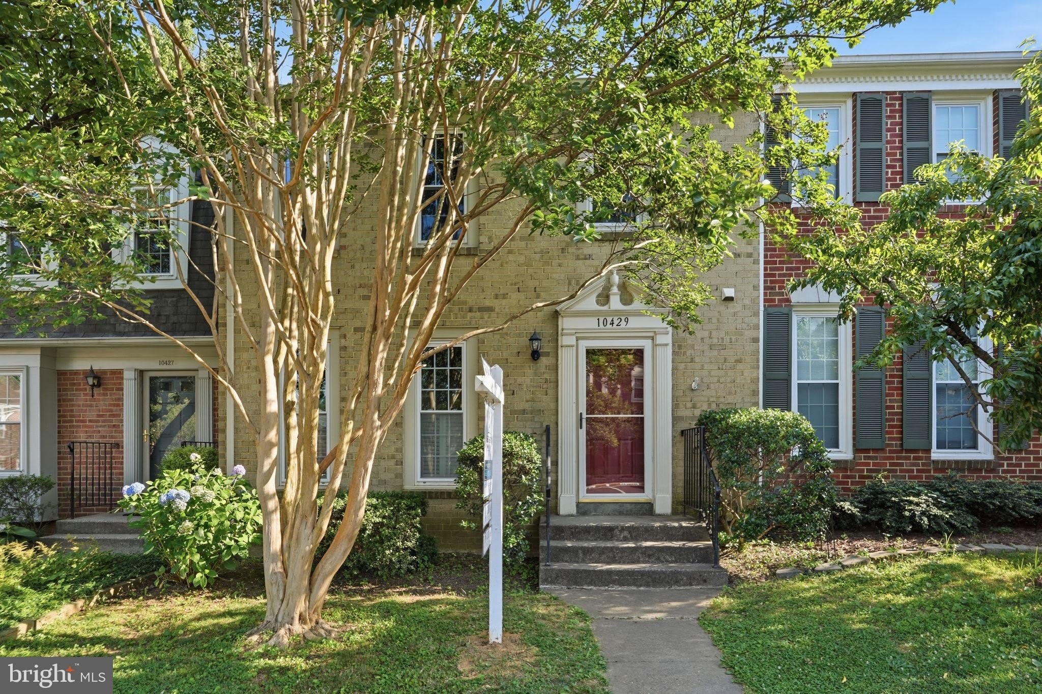 10429 RED GRANITE Terrace – photo 3