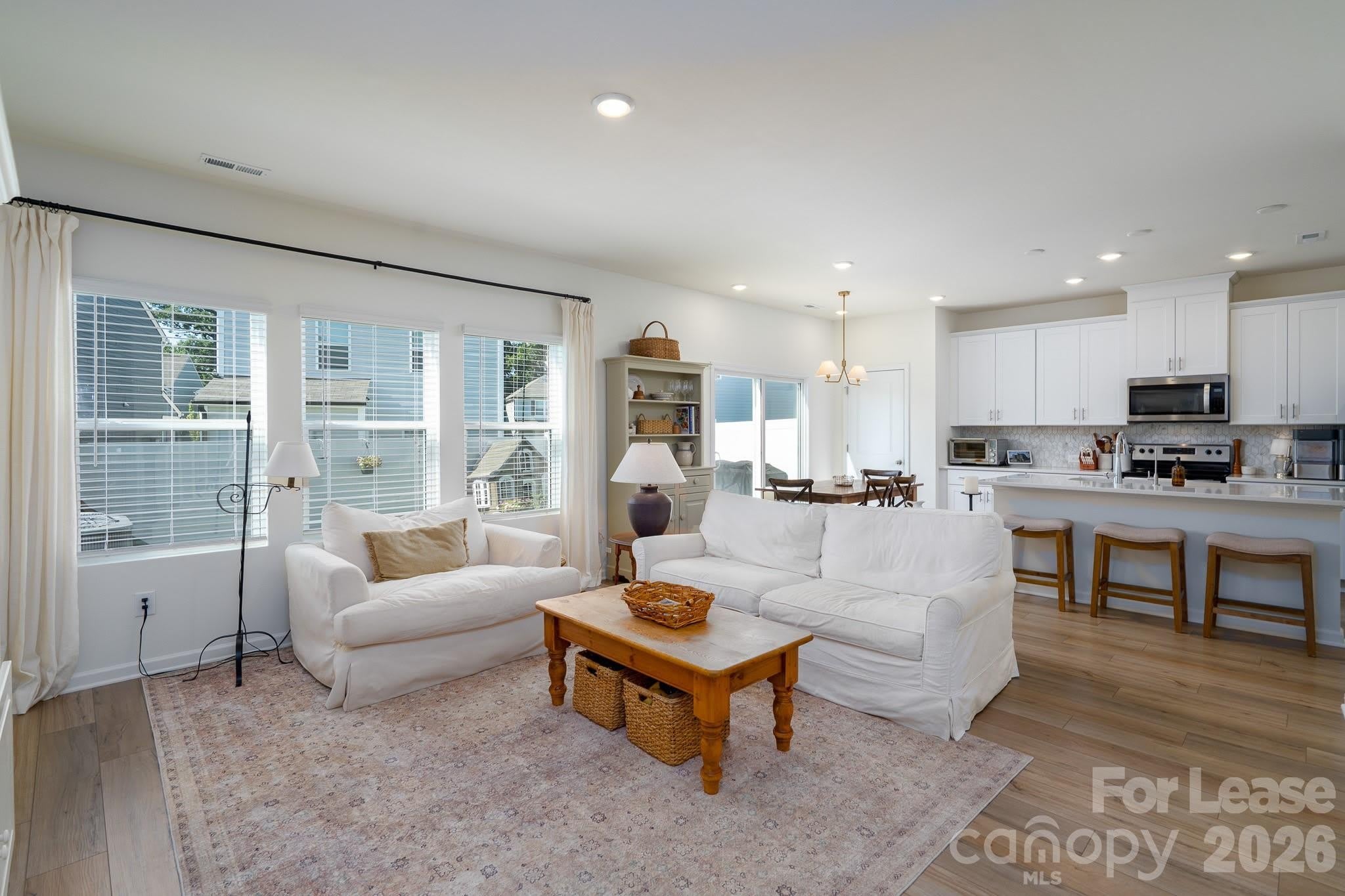 321 Fairchild Way – photo 2