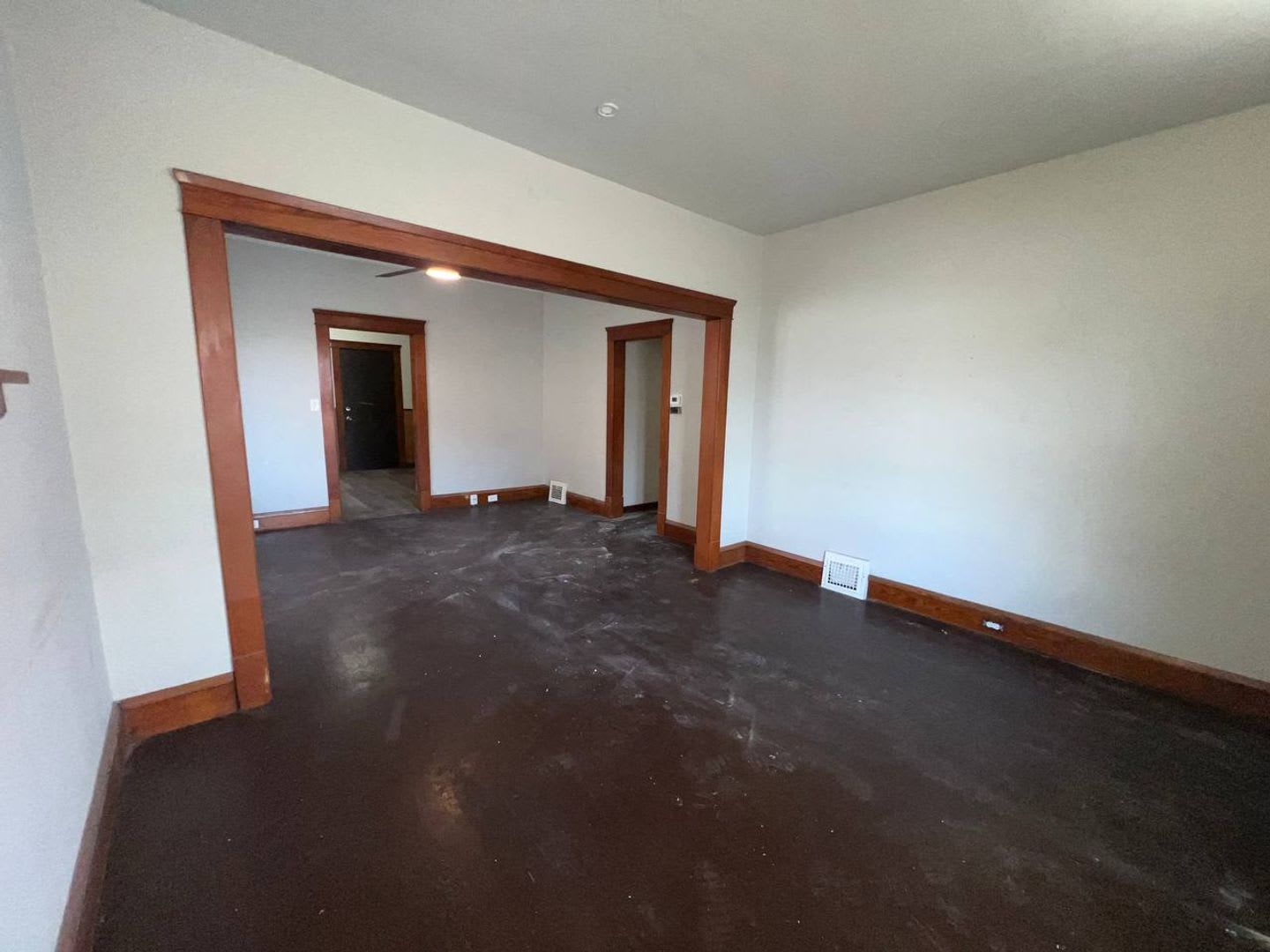 4091 East 56th Street – photo 1
