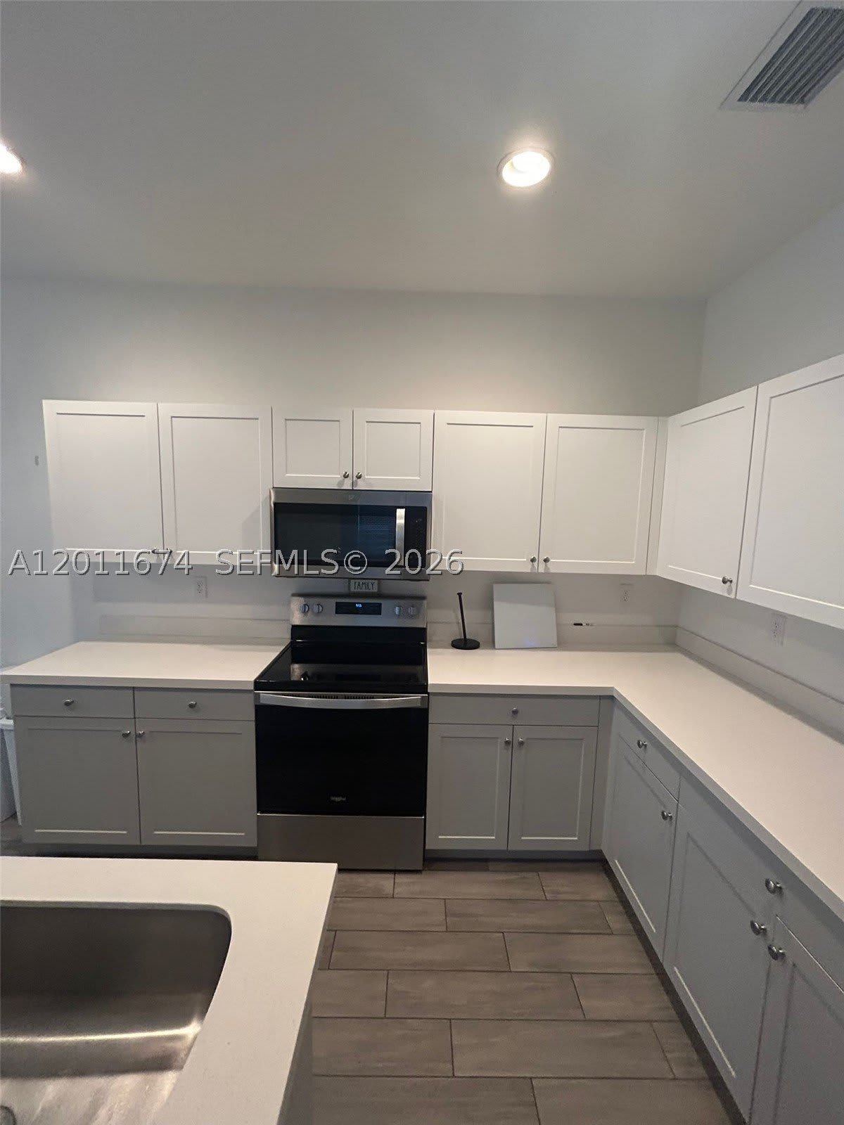 5541 Agostino Way – photo 2