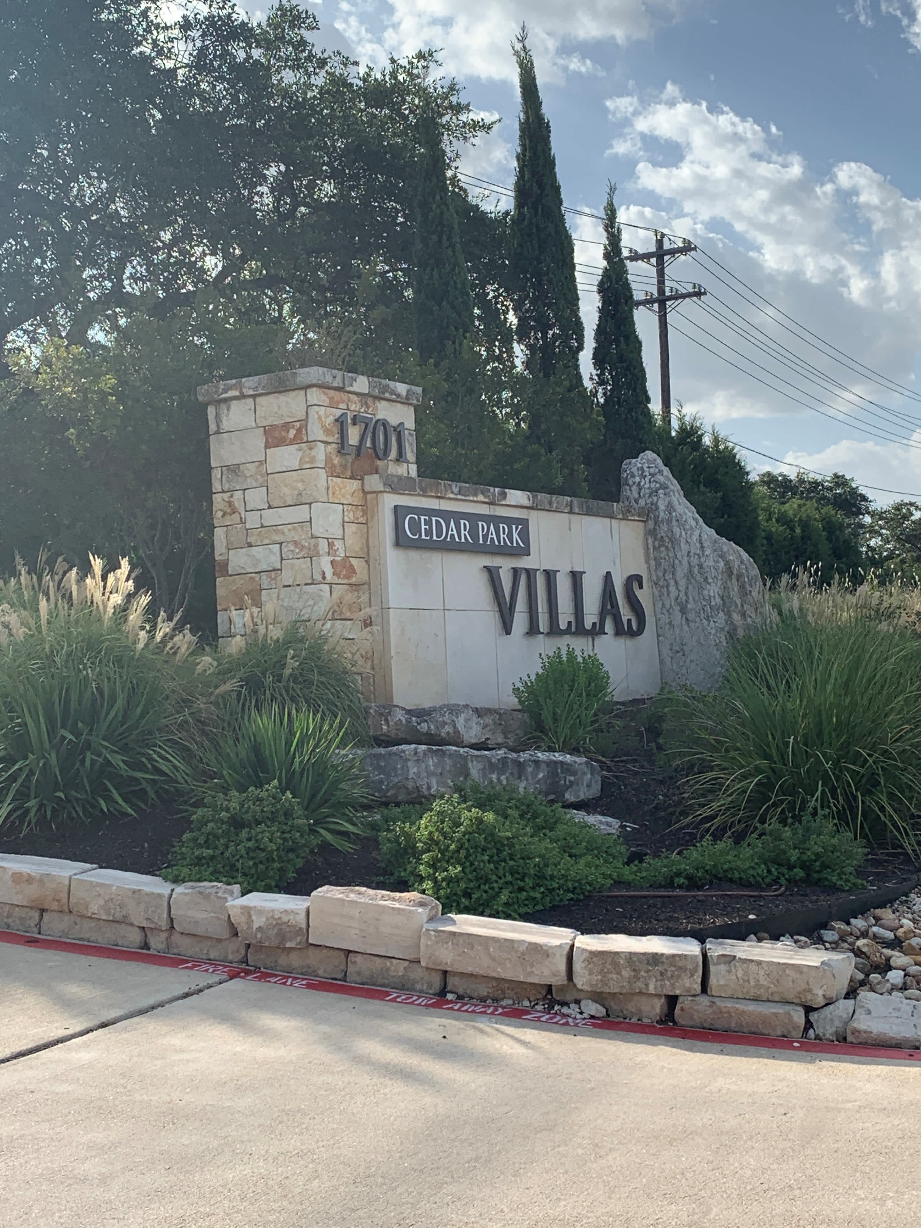 1701 S Bell Blvd Apt 1002 – photo 2